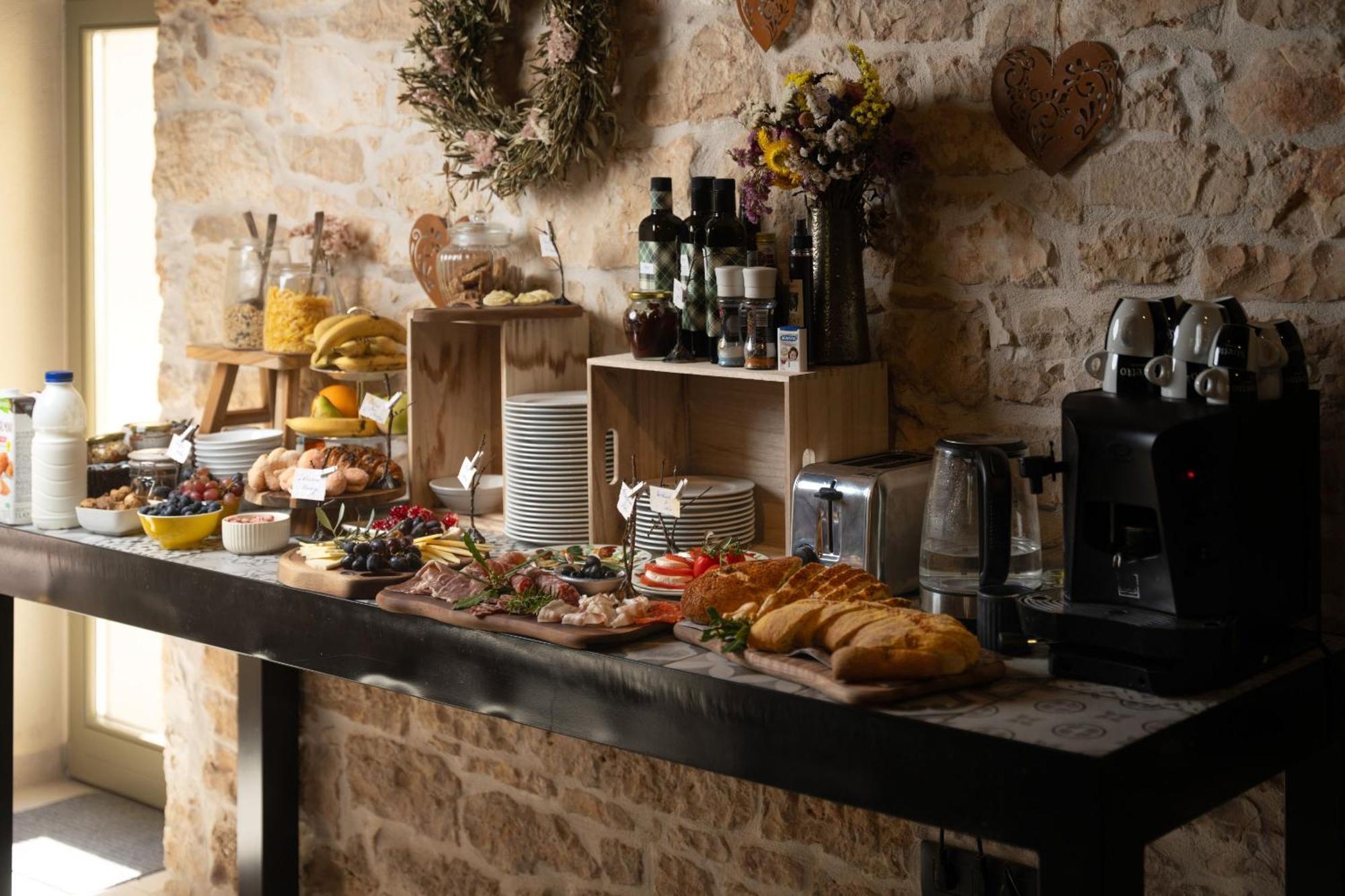 Della Croce Bed&Breakfast Svetvinčenat Kültér fotó