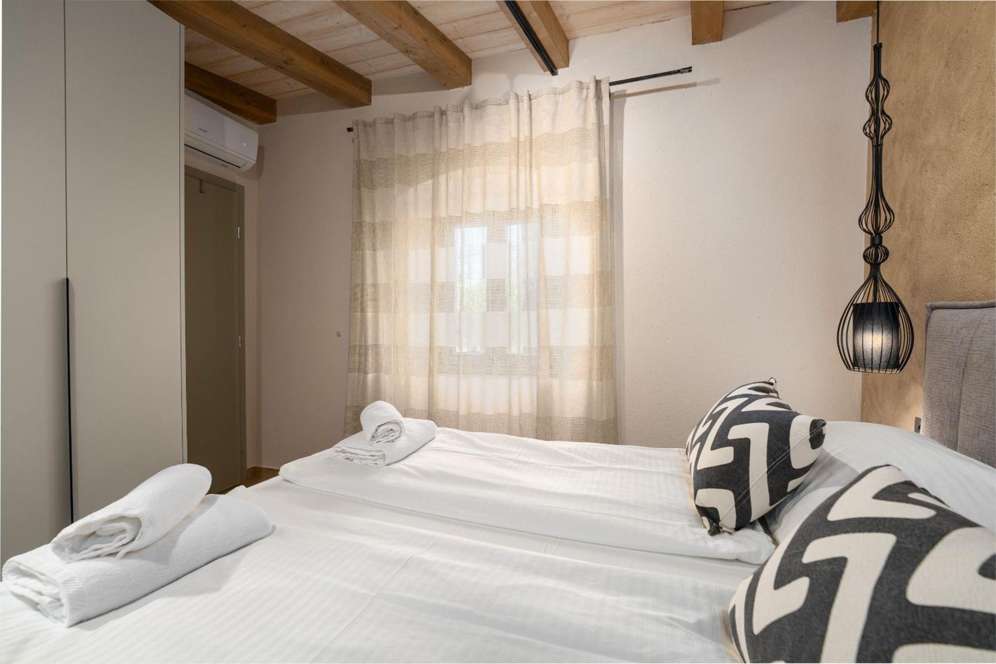 Della Croce Bed&Breakfast Svetvinčenat Kültér fotó