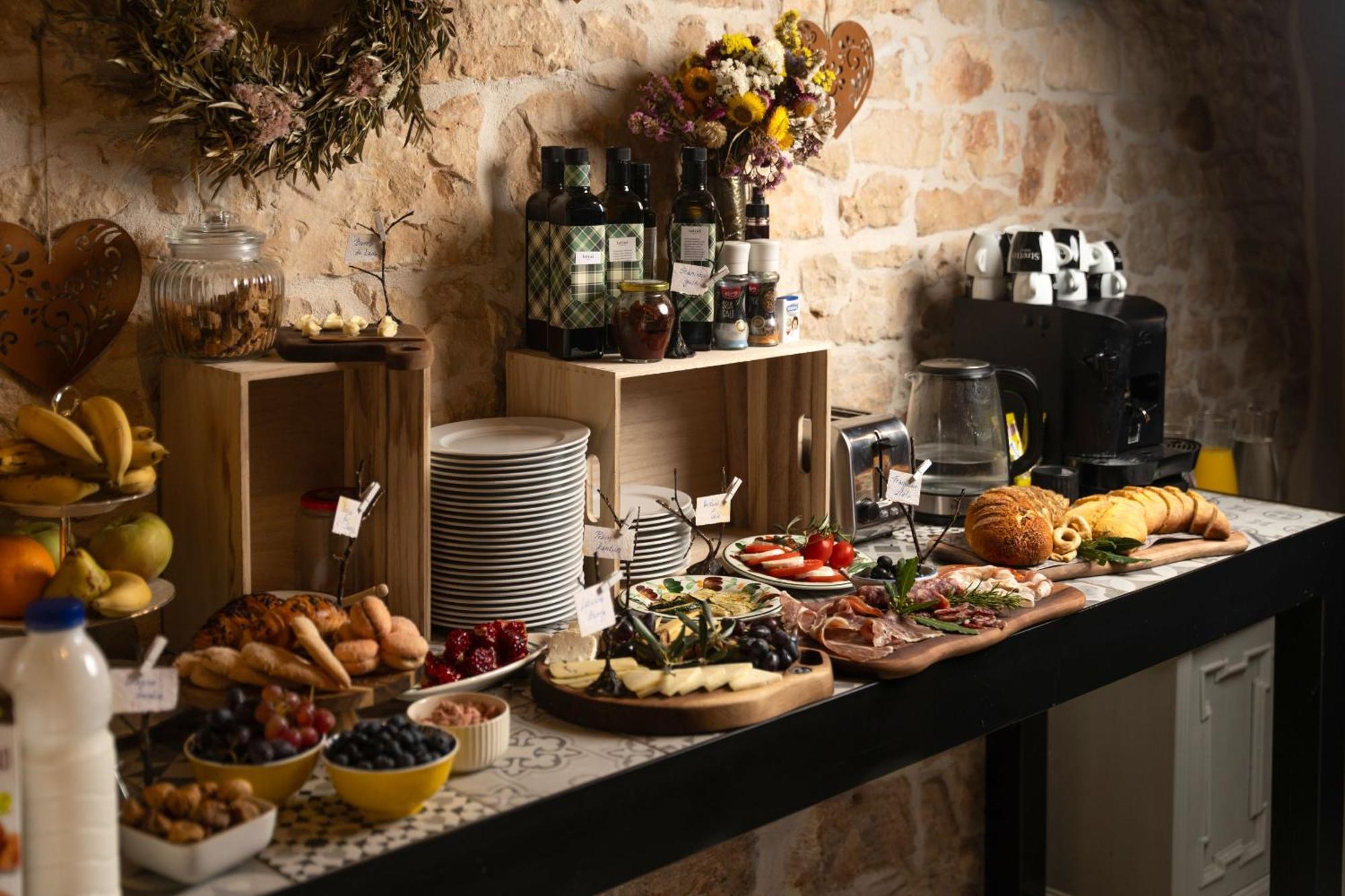 Della Croce Bed&Breakfast Svetvinčenat Kültér fotó