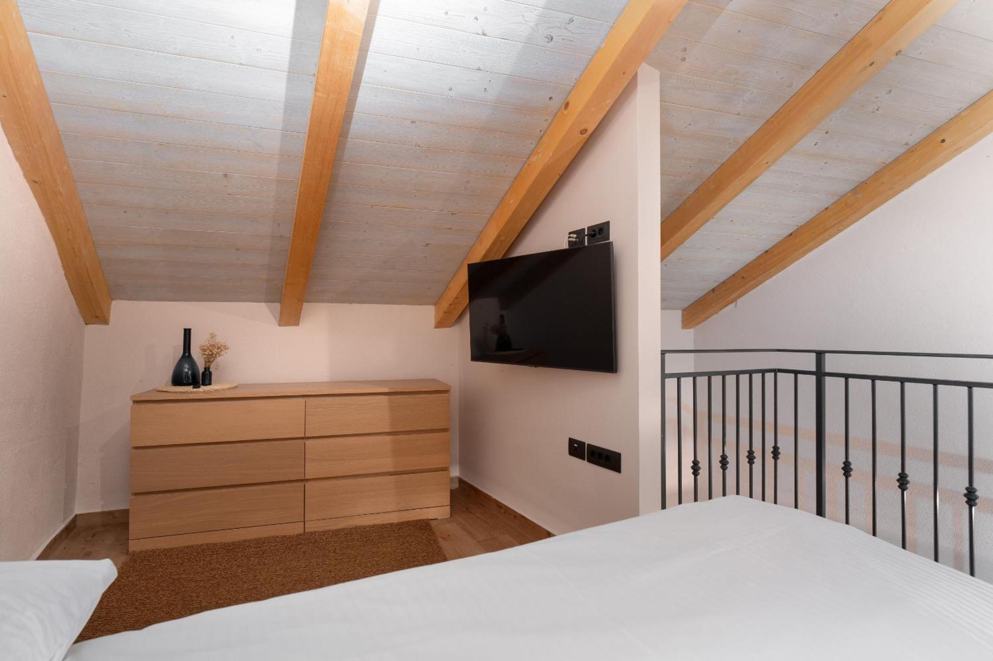 Della Croce Bed&Breakfast Svetvinčenat Kültér fotó