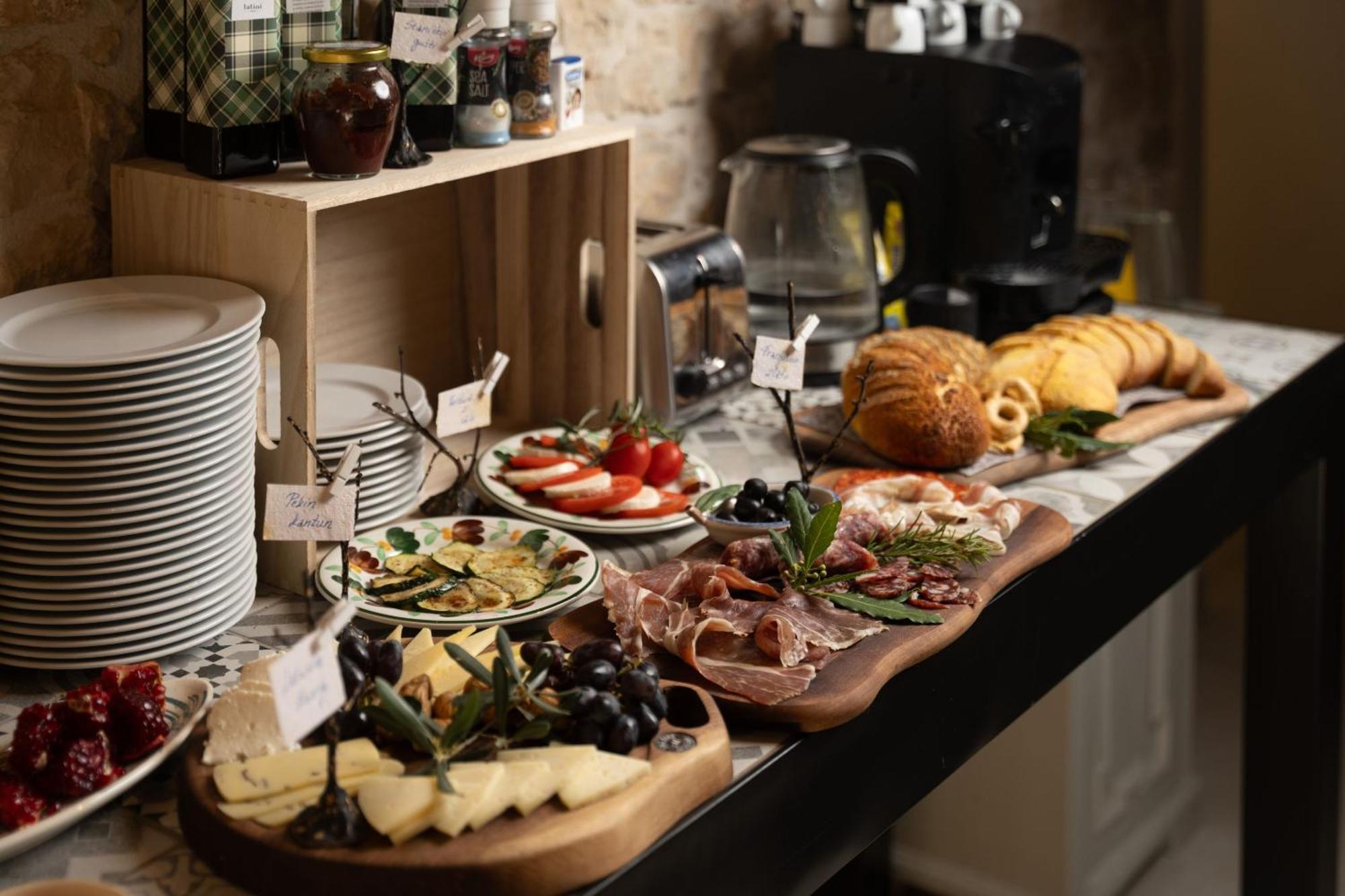Della Croce Bed&Breakfast Svetvinčenat Kültér fotó